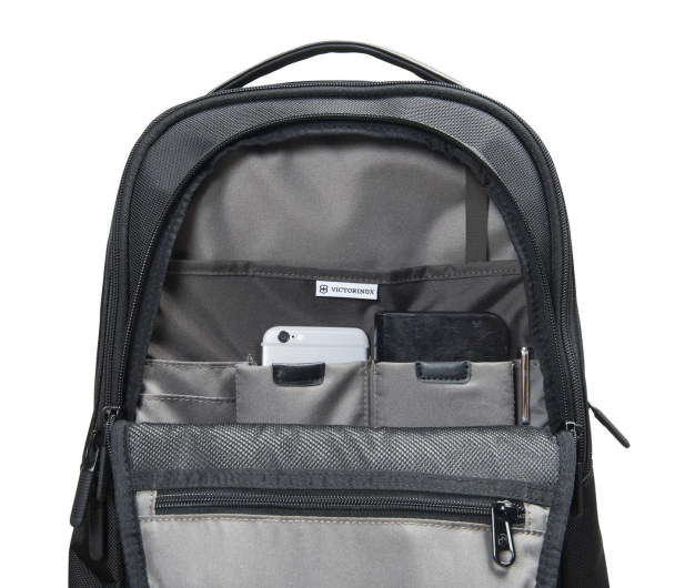 Victorinox Classic 15,6" - 542352 - zdjęcie 5